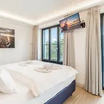 Pearl * Binz